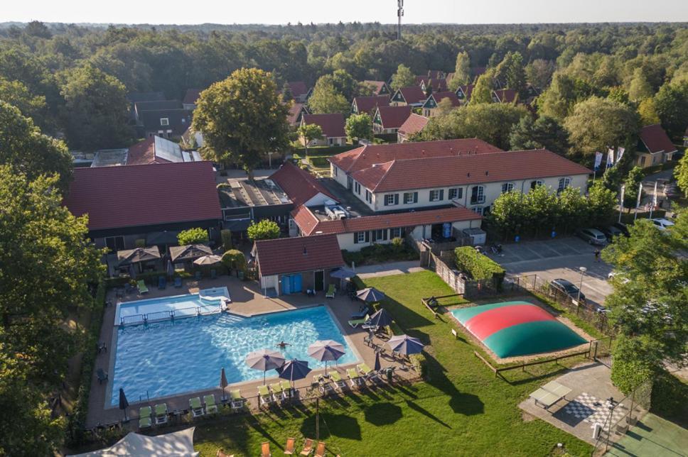 De Hilver 4*